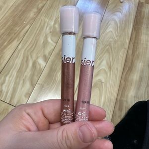 BUNDLE two Glossier lidstar cub and slip